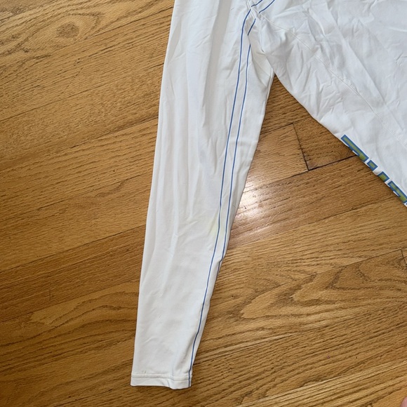 Burton long-sleeve base layer - Picture 6 of 9